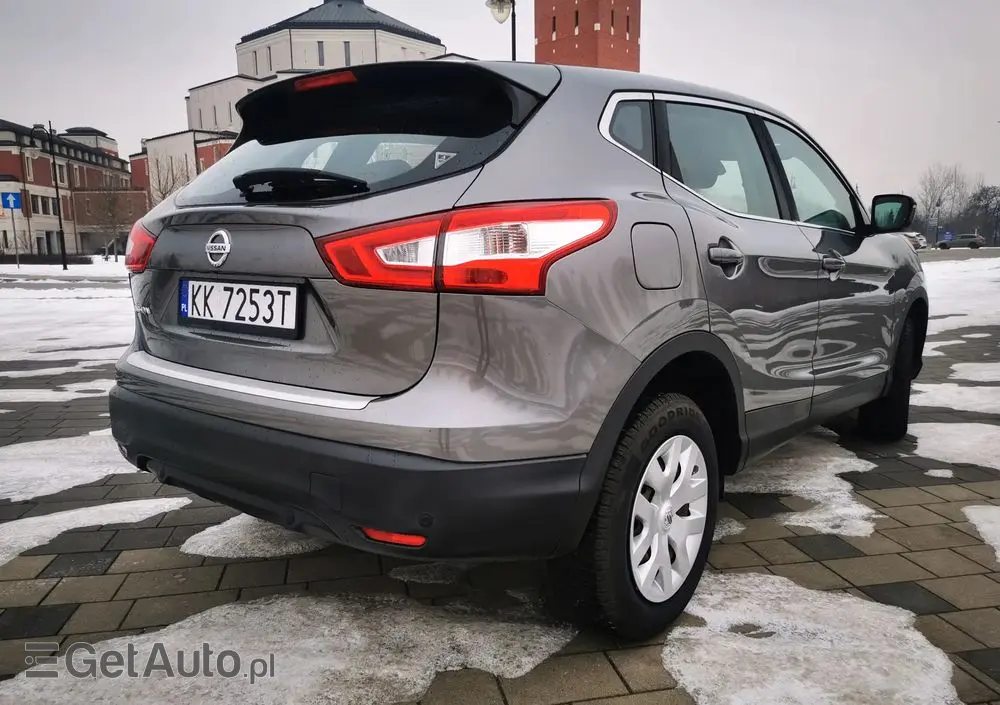 NISSAN Qashqai 1.2 DIG-T Visia EU6