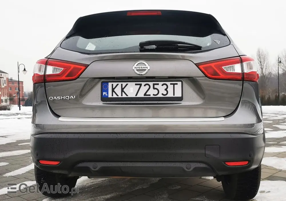 NISSAN Qashqai 1.2 DIG-T Visia EU6