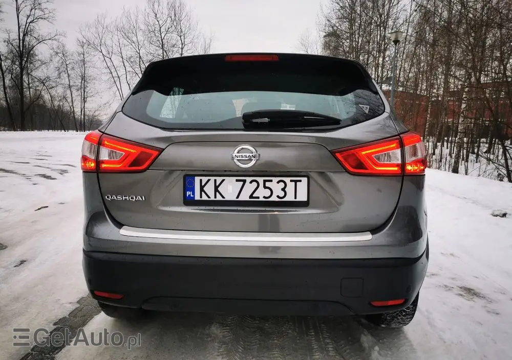 NISSAN Qashqai 1.2 DIG-T Visia EU6