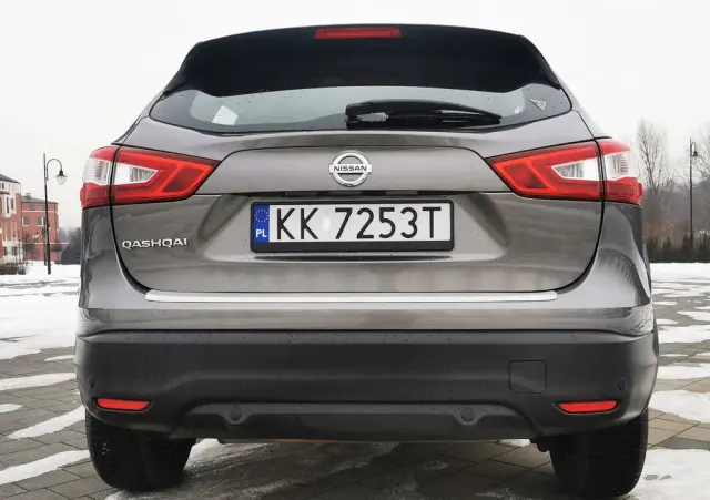 NISSAN Qashqai 1.2 DIG-T Visia EU6