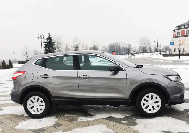 NISSAN Qashqai 1.2 DIG-T Visia EU6