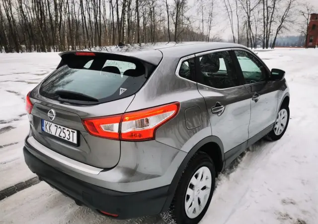 NISSAN Qashqai 1.2 DIG-T Visia EU6