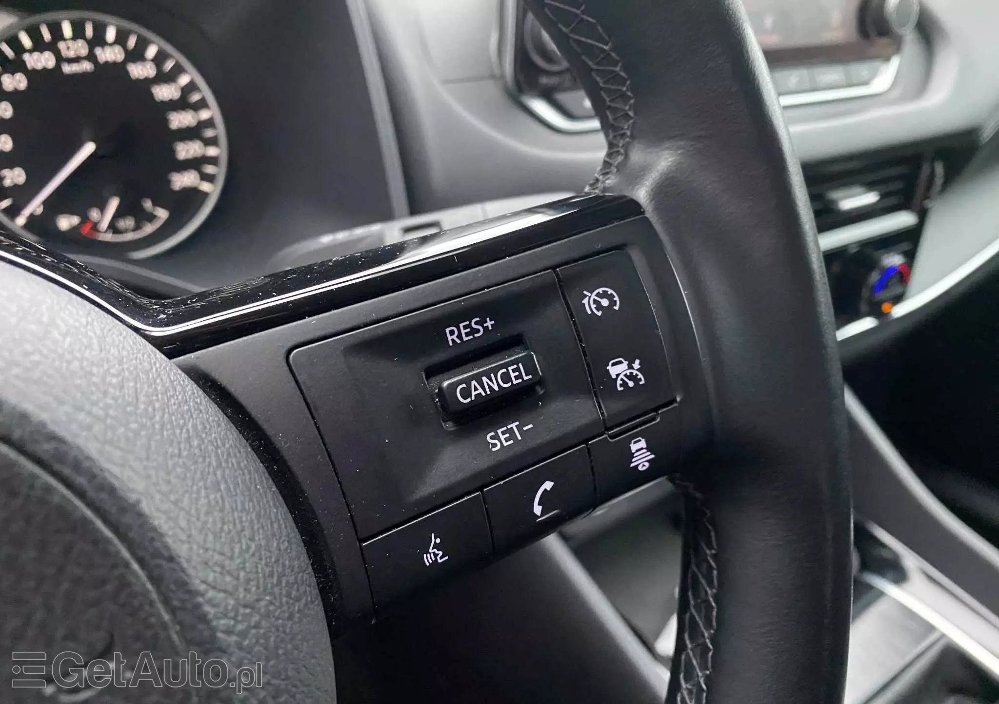 NISSAN Qashqai 1.3 DIG-T Acenta