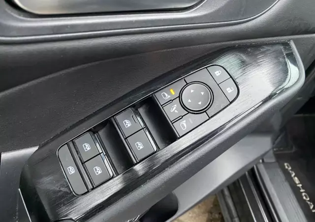 NISSAN Qashqai 1.3 DIG-T Acenta