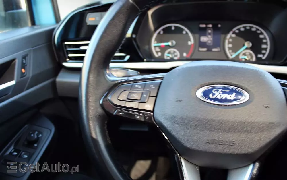 FORD Tourneo Connect 2.0 EcoBlue Active