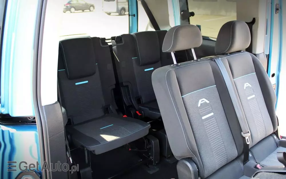 FORD Tourneo Connect 2.0 EcoBlue Active