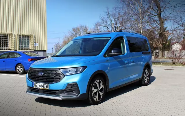 FORD Tourneo Connect 2.0 EcoBlue Active