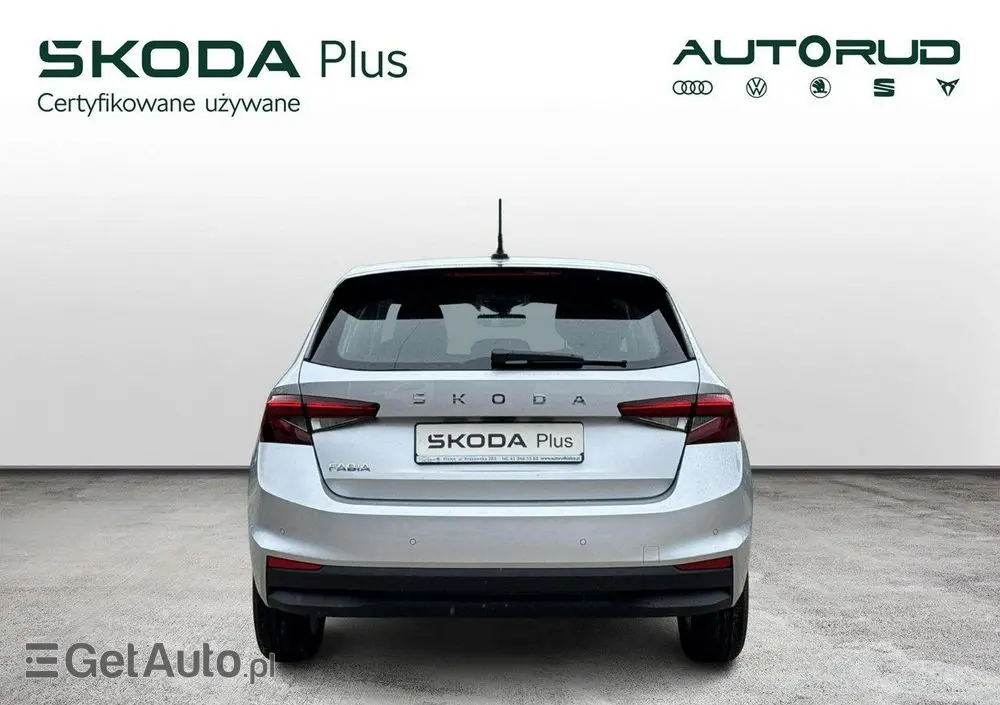 SKODA Fabia 1.0 TSI Selection