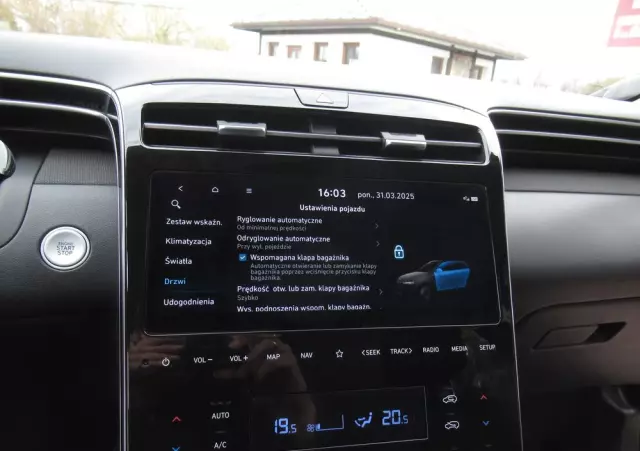 HYUNDAI Tucson 1.6 T-GDi 48V Executive 4WD DCT