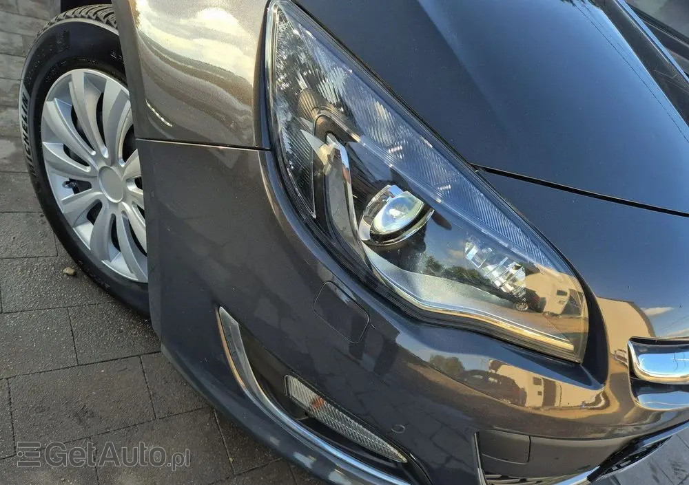 OPEL Astra 2.0 CDTI DPF SportsTourer Exklusiv