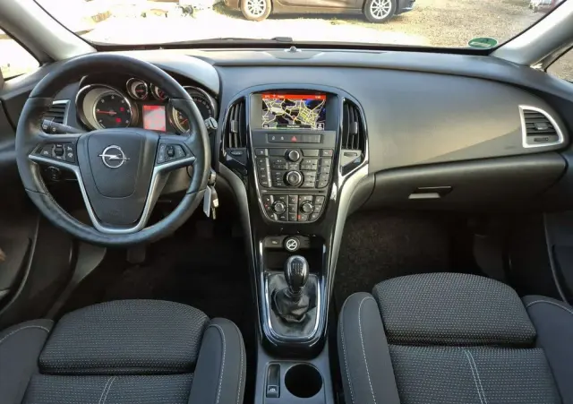 OPEL Astra 2.0 CDTI DPF SportsTourer Exklusiv