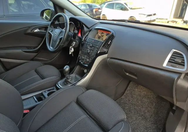 OPEL Astra 2.0 CDTI DPF SportsTourer Exklusiv