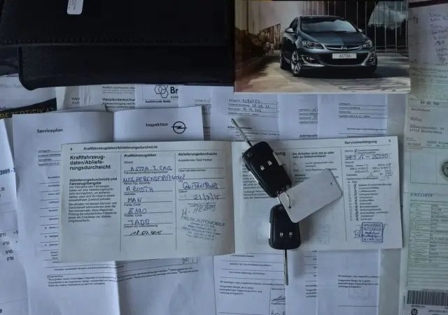 OPEL Astra 2.0 CDTI DPF SportsTourer Exklusiv