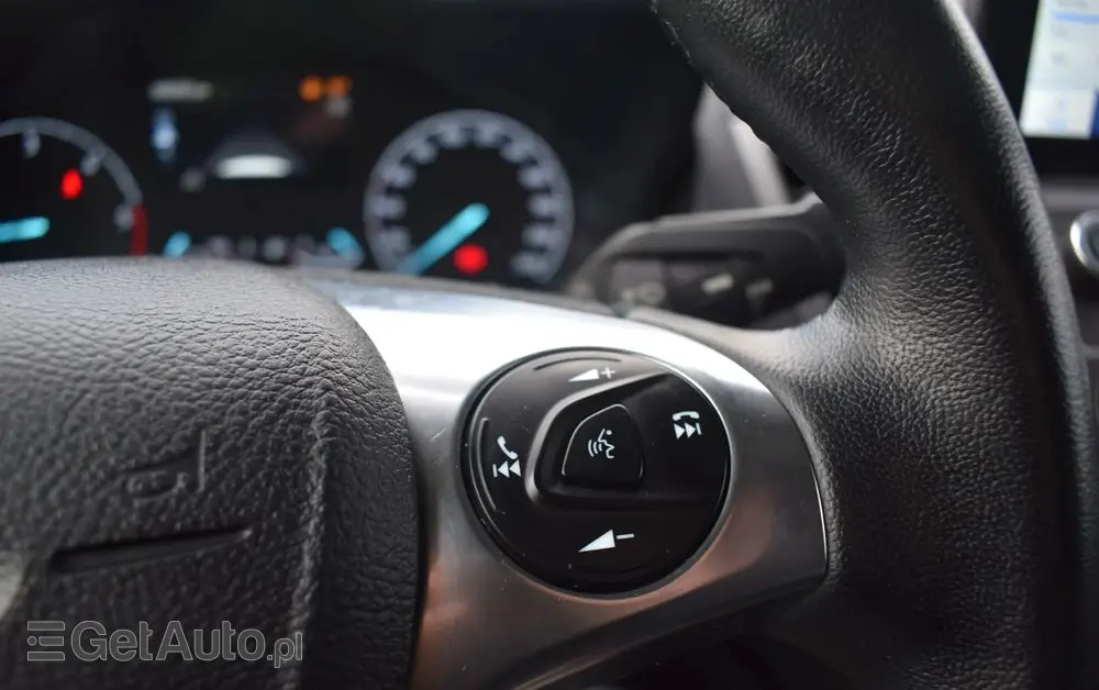 FORD TRANSIT CONNECT 230 L2 