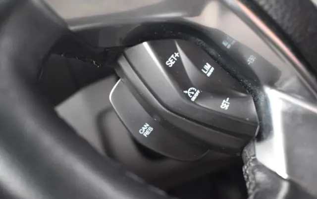 FORD TRANSIT CONNECT 230 L2 