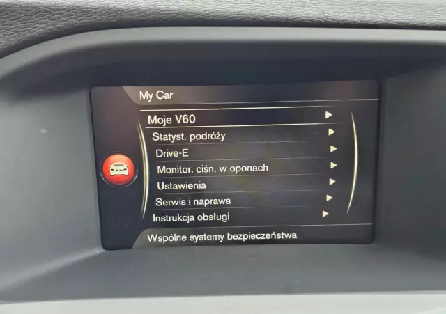 VOLVO V60 D2 Drive-E Momentum