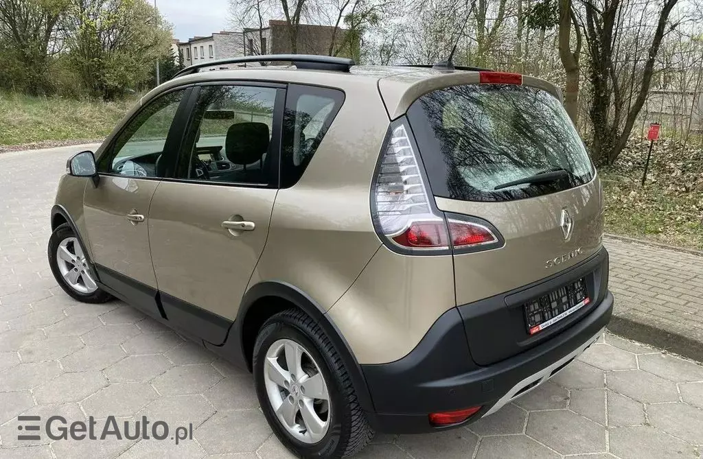 RENAULT Scenic 