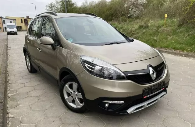 RENAULT Scenic 
