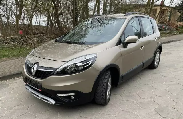RENAULT Scenic 