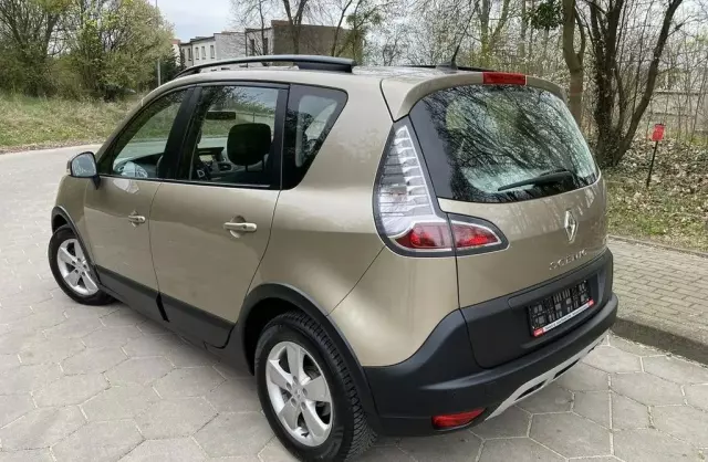 RENAULT Scenic 