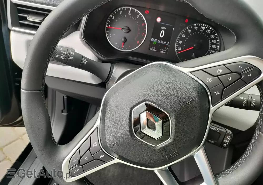 RENAULT Clio TCe 90 EQUILIBRE