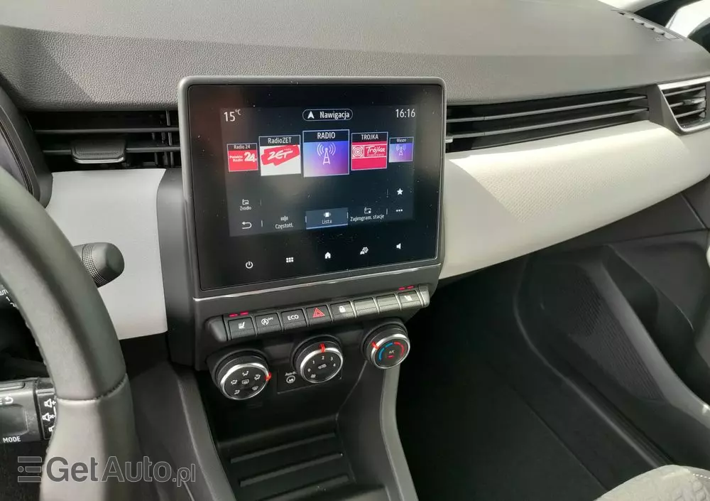 RENAULT Clio TCe 90 EQUILIBRE