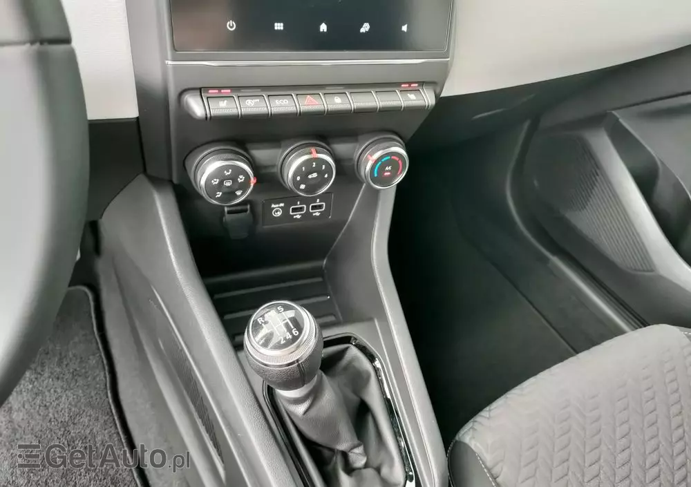 RENAULT Clio TCe 90 EQUILIBRE