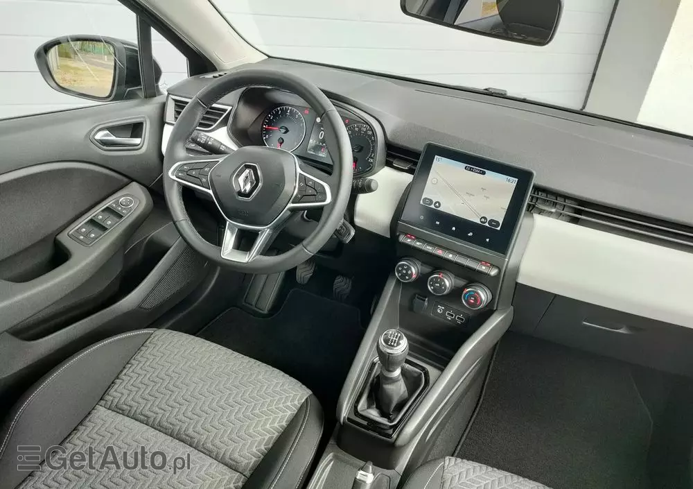 RENAULT Clio TCe 90 EQUILIBRE
