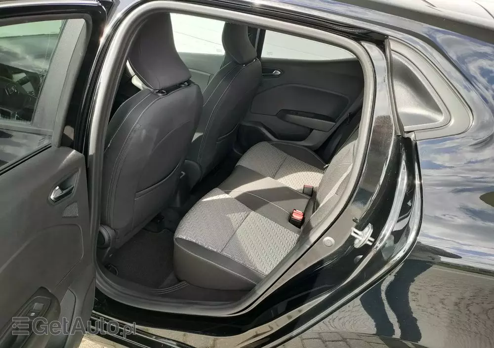 RENAULT Clio TCe 90 EQUILIBRE