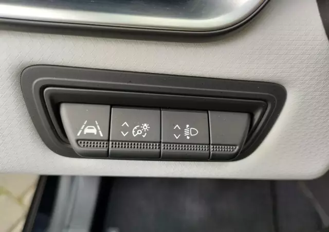 RENAULT Clio TCe 90 EQUILIBRE