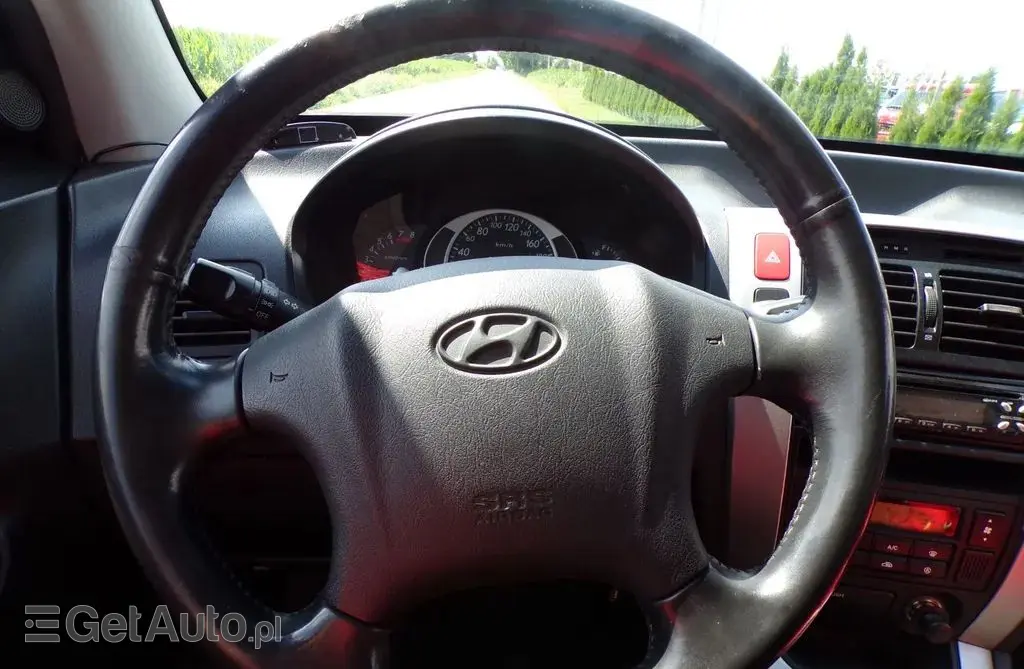 HYUNDAI Tucson 