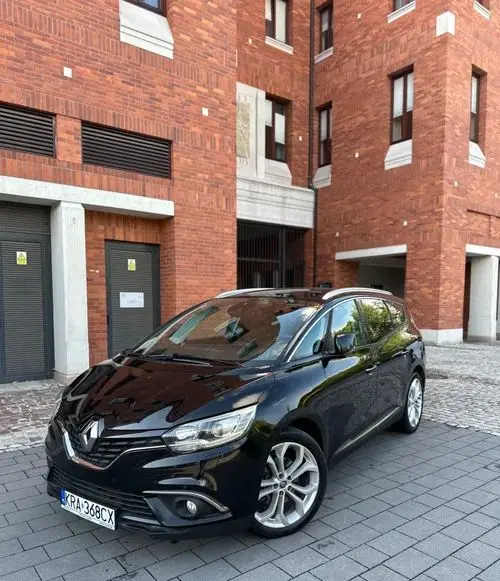 RENAULT Grand Scenic 