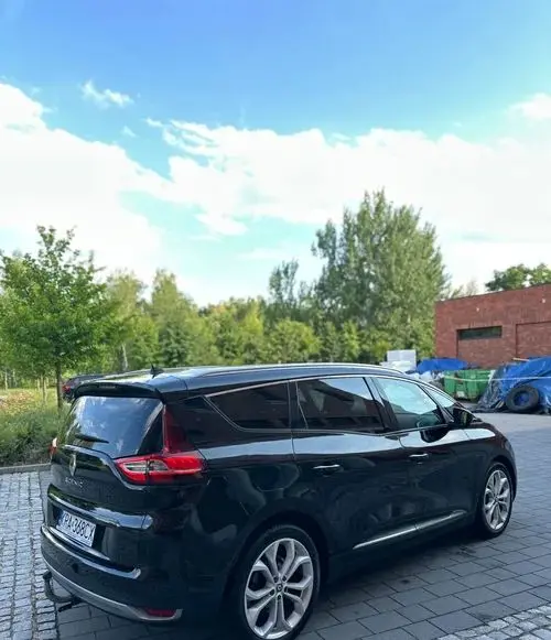 RENAULT Grand Scenic 