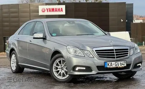 MERCEDES-BENZ Klasa E 