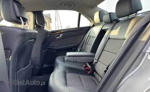 MERCEDES-BENZ Klasa E 