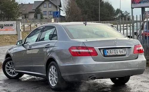 MERCEDES-BENZ Klasa E 