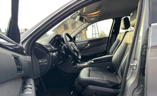 MERCEDES-BENZ Klasa E 