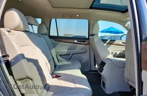 VOLKSWAGEN Atlas 