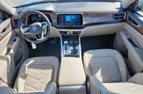VOLKSWAGEN Atlas 