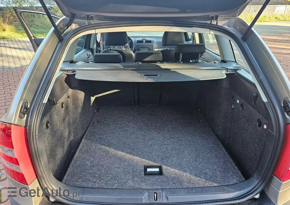 SKODA Octavia 1.9 TDI Ambiente DSG