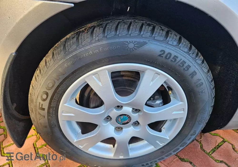 SKODA Octavia 1.9 TDI Ambiente DSG