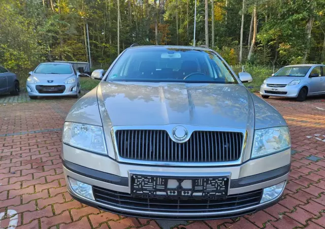 SKODA Octavia 1.9 TDI Ambiente DSG