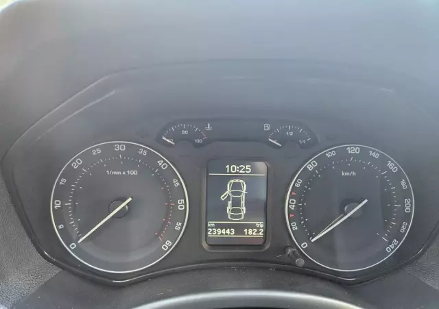 SKODA Octavia 1.9 TDI Ambiente DSG