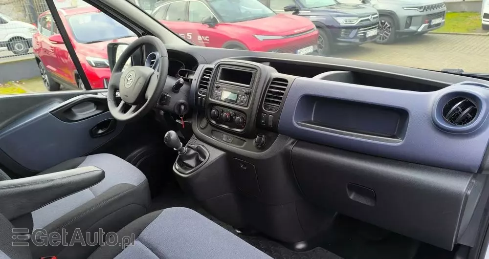 OPEL Vivaro 