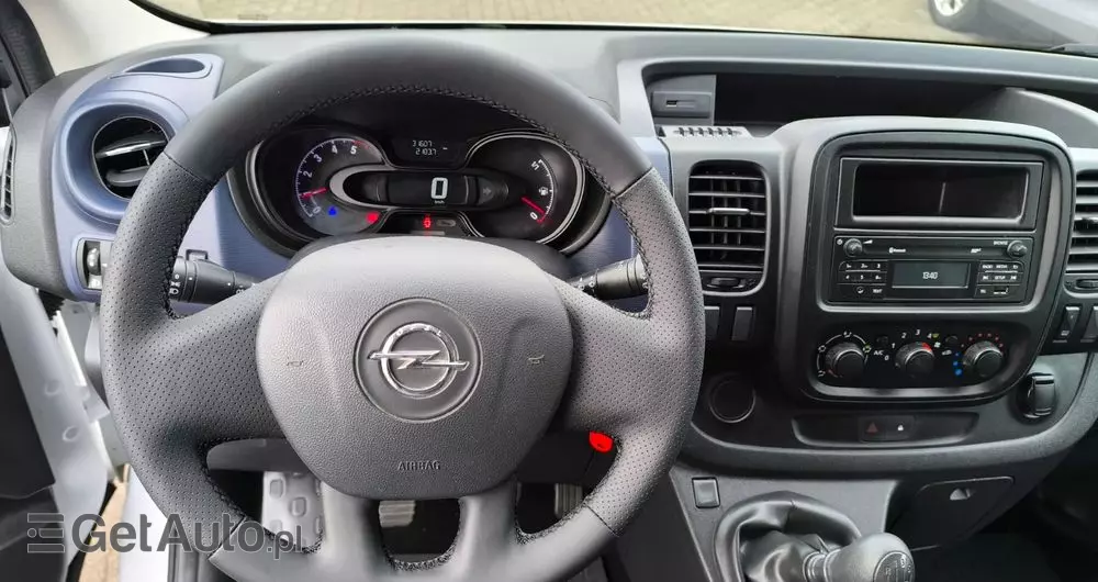 OPEL Vivaro 