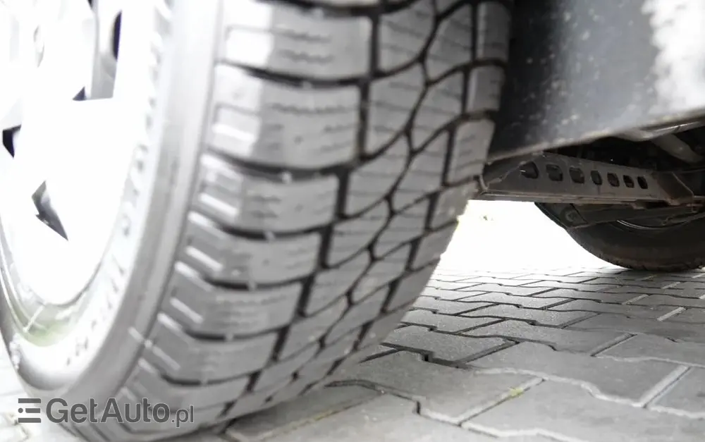 RENAULT TRAFIC III / BUS / 9 MIEJSC / 2022 ROK / PIERWSZY WŁAŚCICIEL / SERWISOWANY 