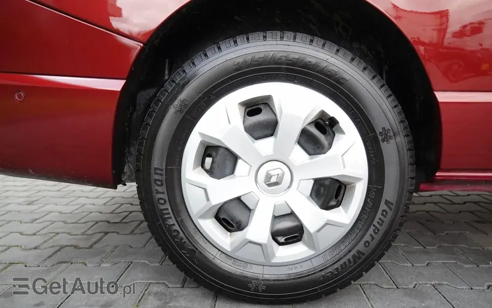 RENAULT TRAFIC III / BUS / 9 MIEJSC / 2022 ROK / PIERWSZY WŁAŚCICIEL / SERWISOWANY 