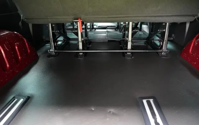 RENAULT TRAFIC III / BUS / 9 MIEJSC / 2022 ROK / PIERWSZY WŁAŚCICIEL / SERWISOWANY 