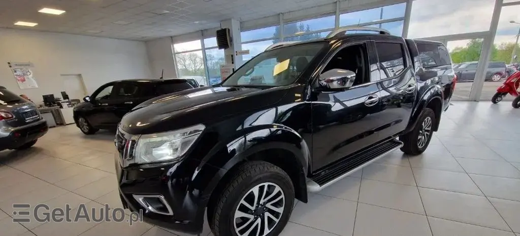 NISSAN Navara 