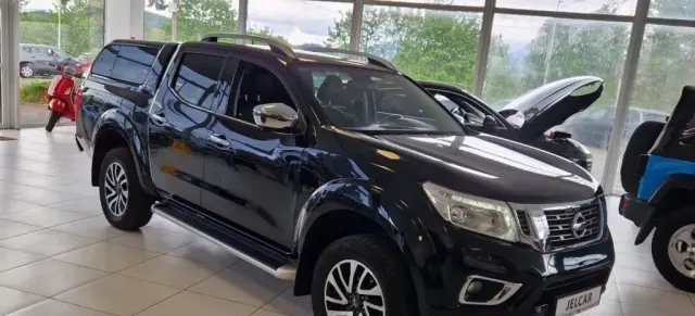 NISSAN Navara 